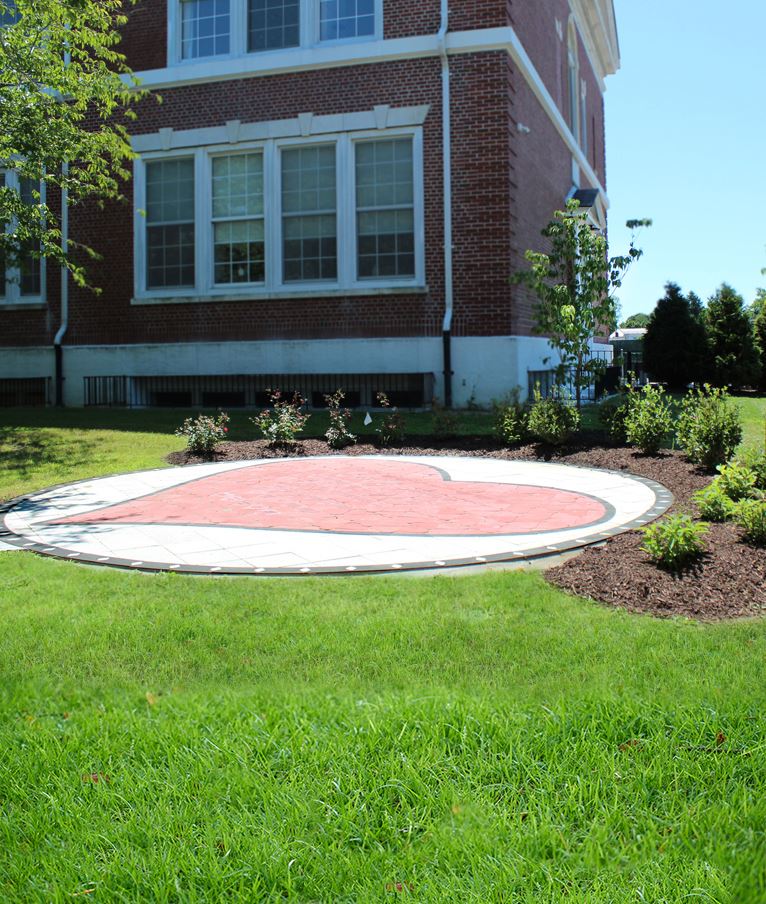 EdithWinsor_edited_web_550x650